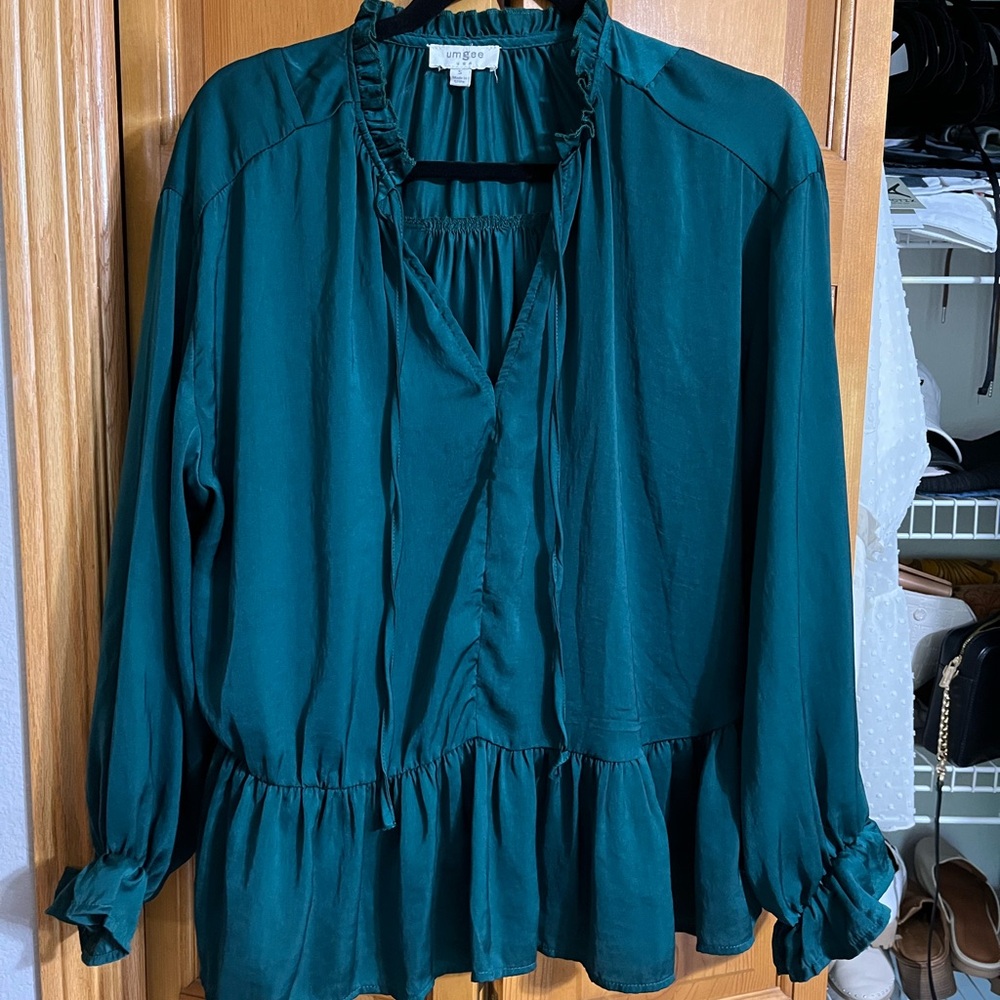 Women’s Emerald Green Blouse